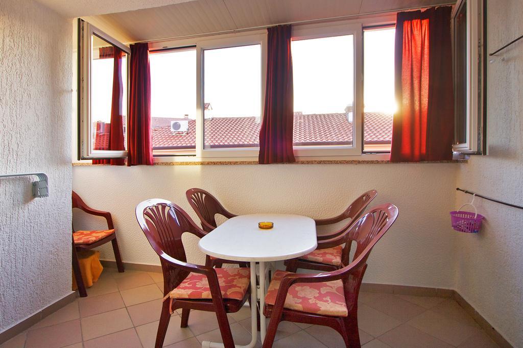 Apartment Ivka Poreč Exterior foto